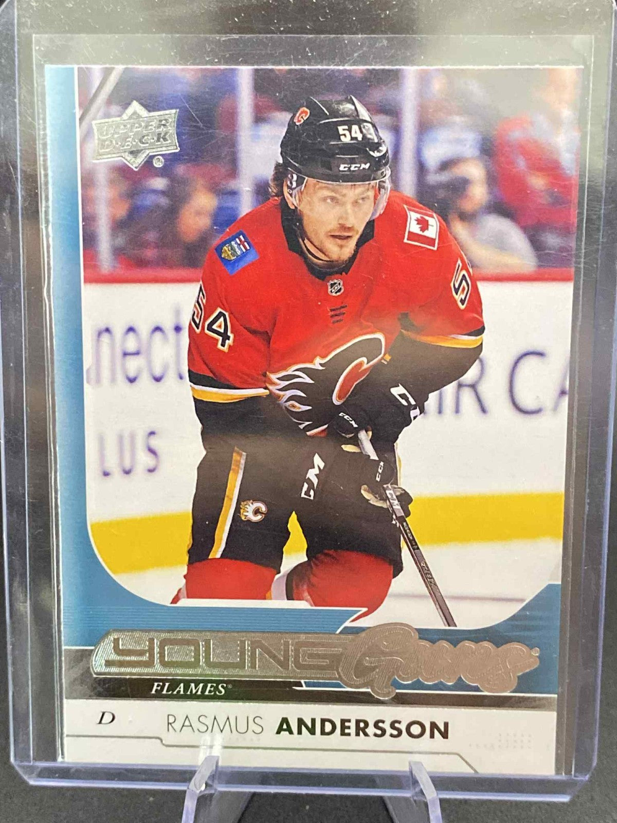 2017-18 Upper Deck Young Guns Rasmus Andersson RC Calgary Flames