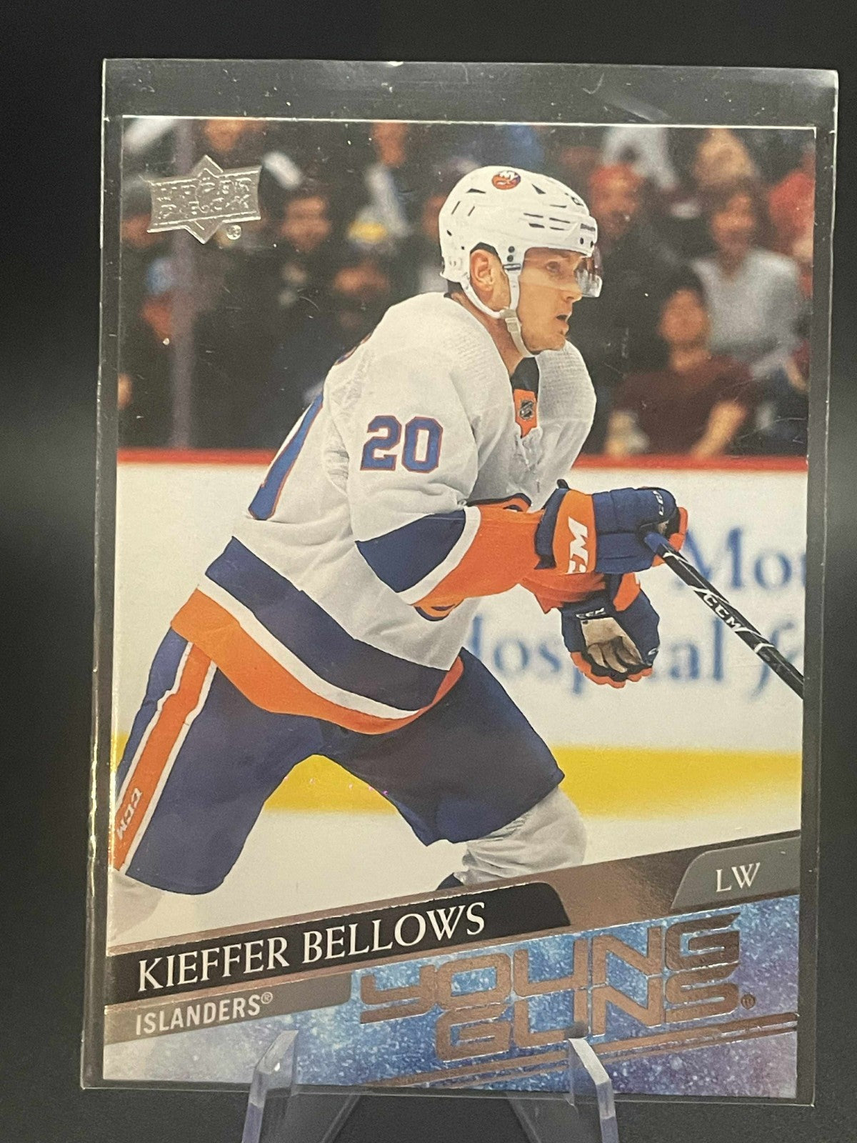 2020-21 Upper Deck Series 1 Young Guns Kieffer Bellows YG RC Card# 241