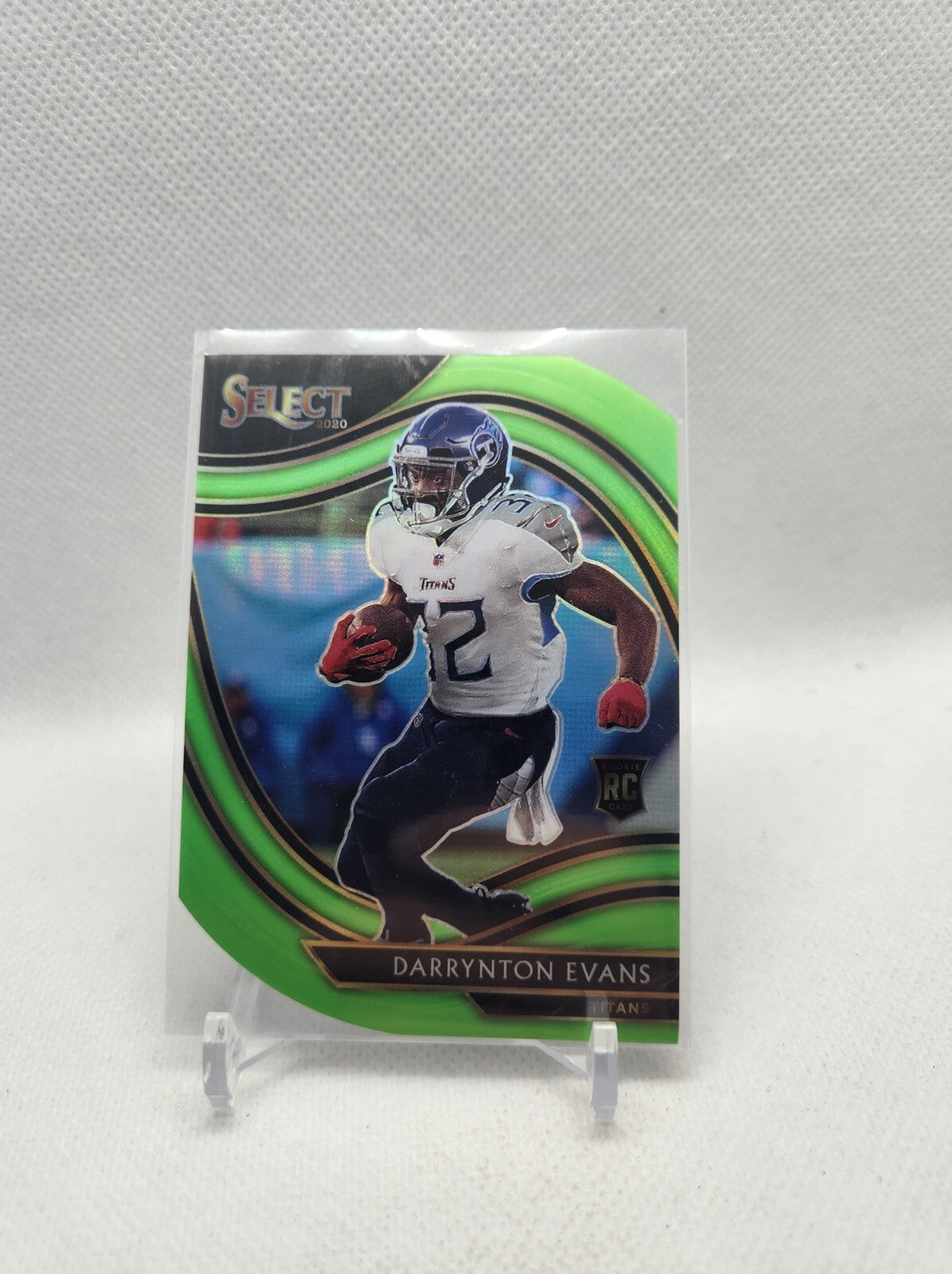 2020 Panini Select Darrynton Evans Neon Green Prizm Field Level Die Cut #378