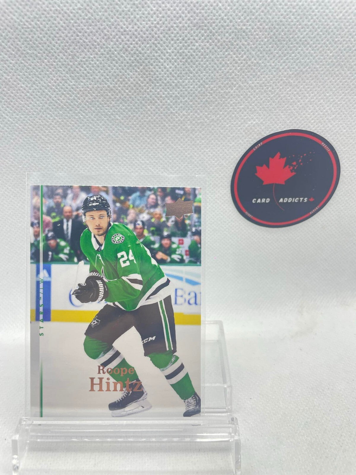 2022-23 UD Extended Series 2007-08 UD Retro Roope Hintz