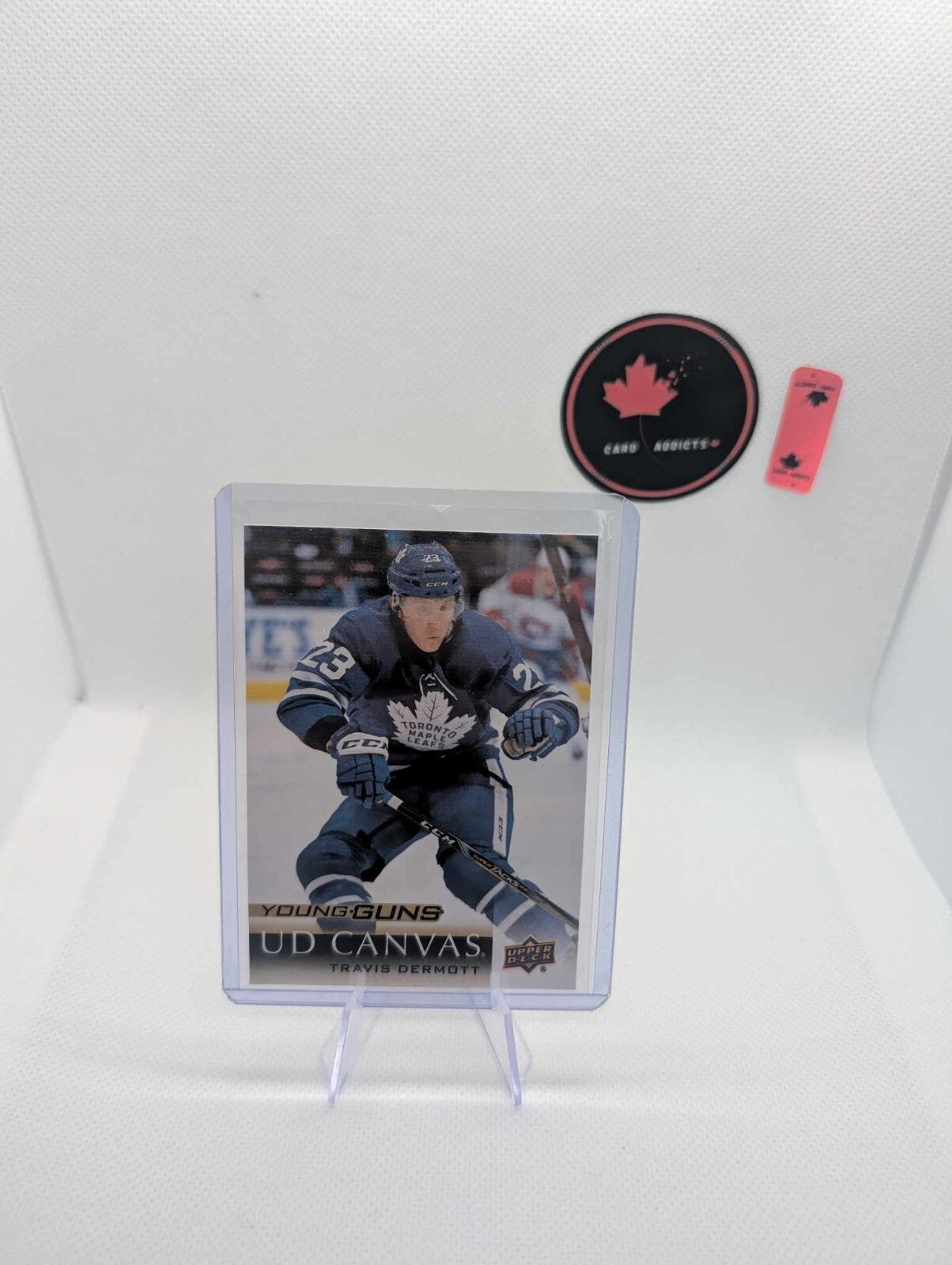 2018-19 Upper Deck UD Canvas Young Guns Travis Dermott Rookie #C107 Toronto