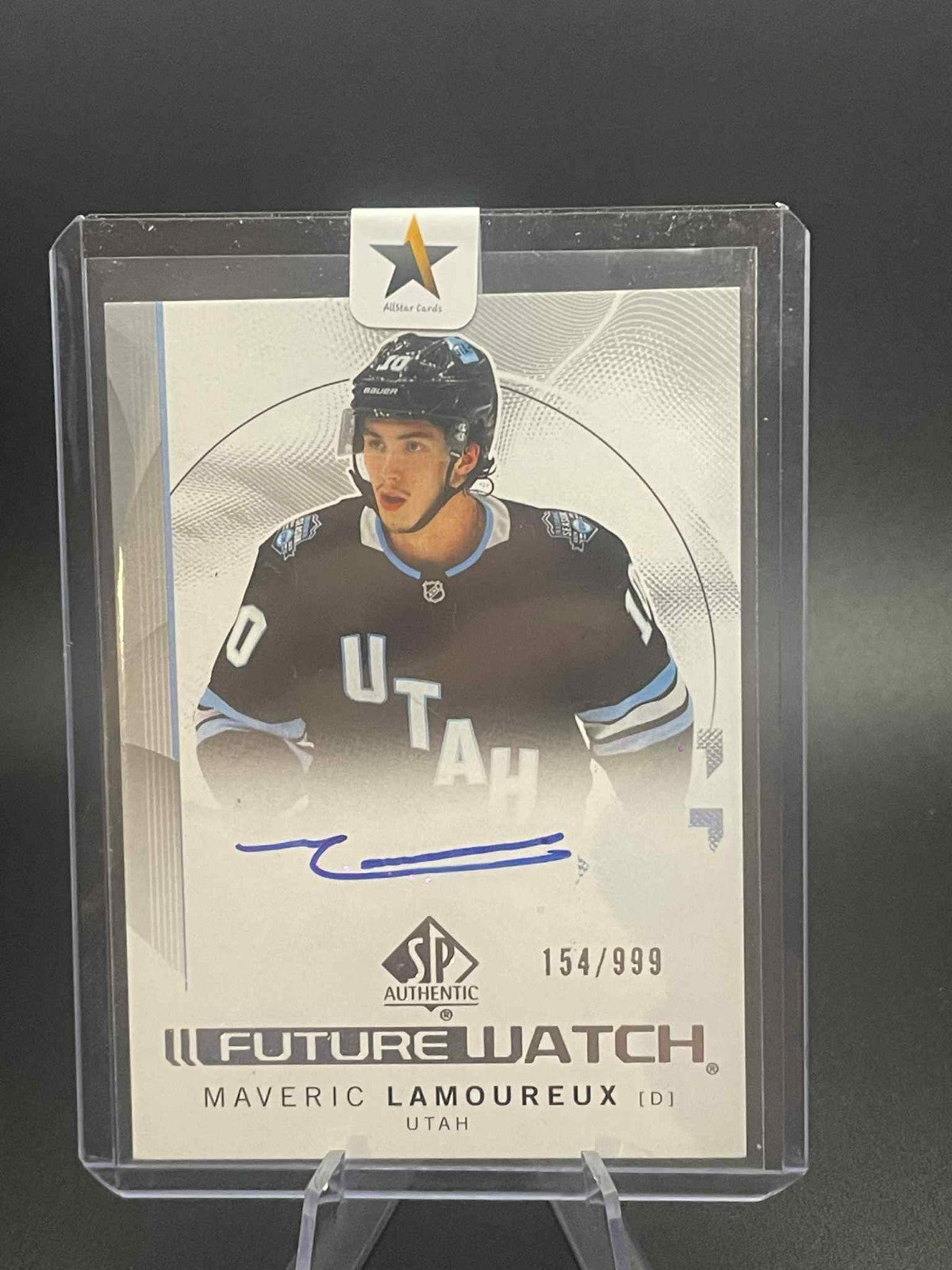 24-25 SP Authentic Future Watch Auto /999 Maveric Lamoureux #182