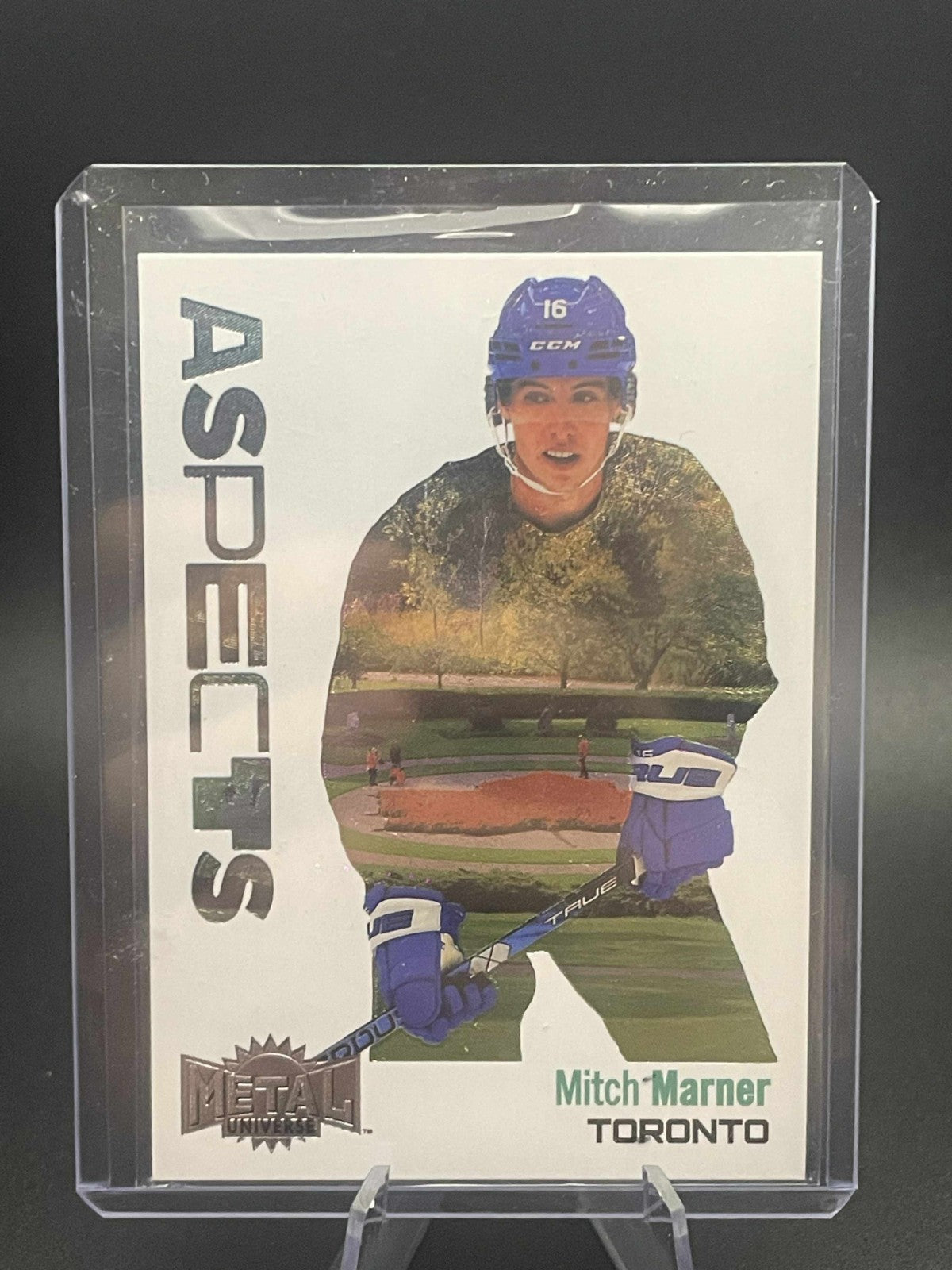 Mitch Marner - Aspects #A-20 - 2022-23 Skybox Metal Universe
