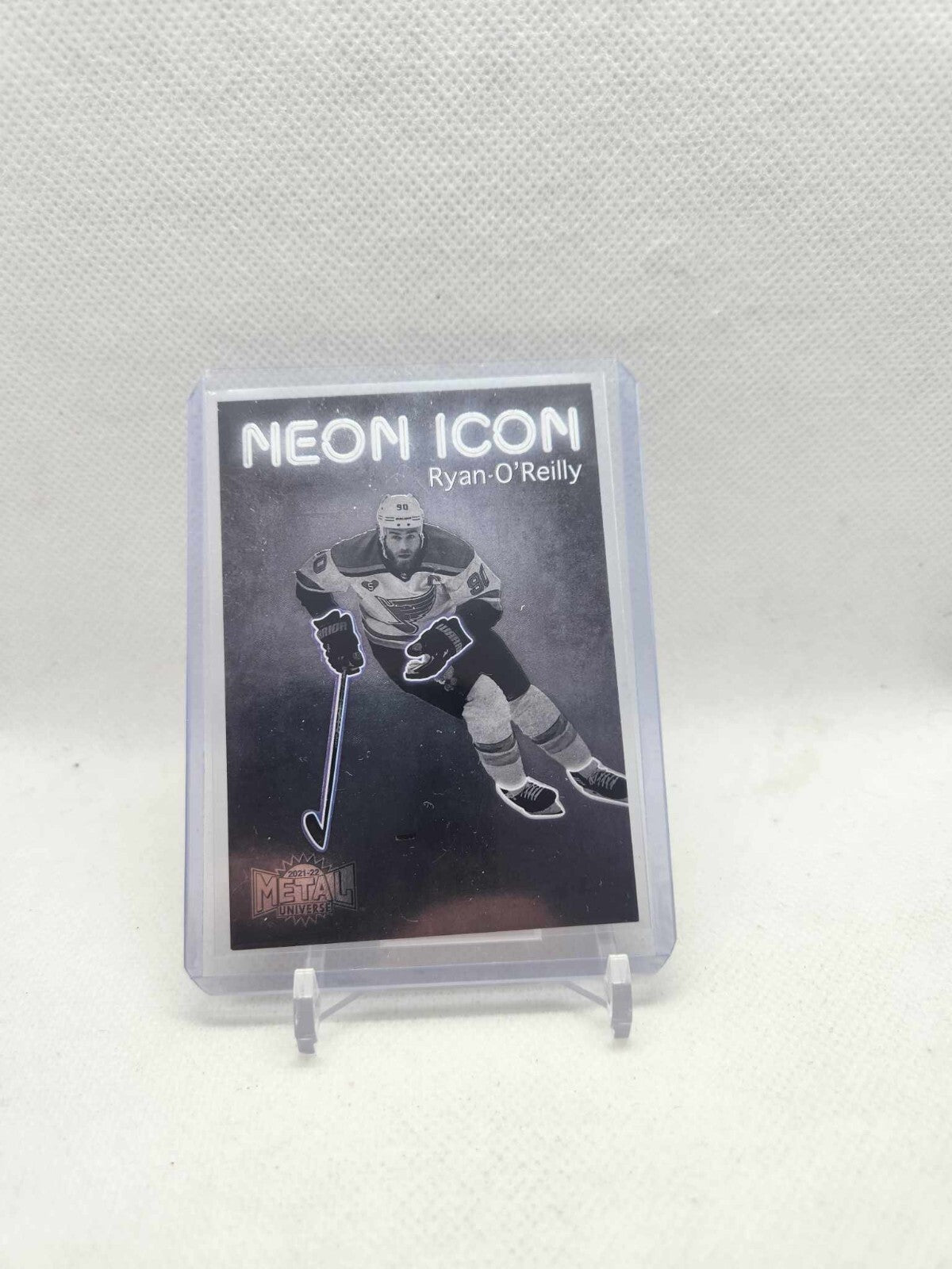 2021-22 Skybox Metal Universe Neon Icon Ryan O'Reilly # NI-9