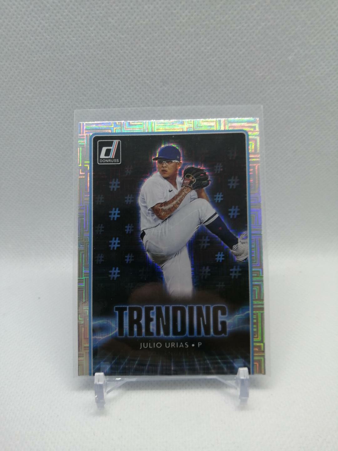 2021 Donruss Julio Urias TRENDING RAPTURE Parallel SP #TR7 Dodgers