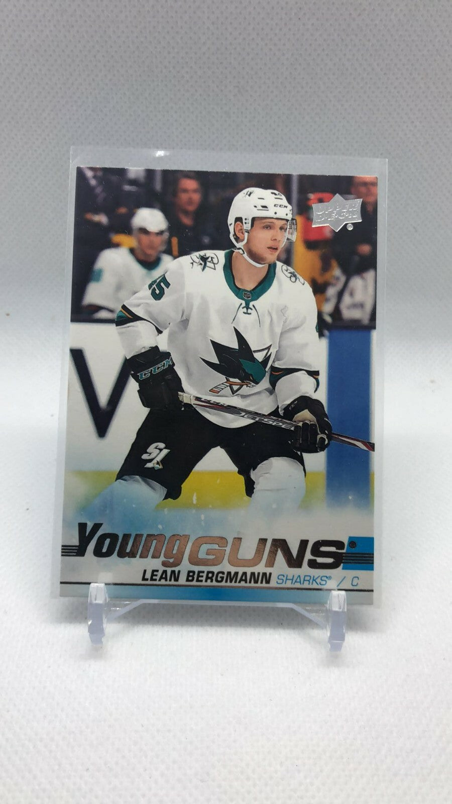 Lean Bergmann Young Guns 2019 - 2020 YG Rookie RC