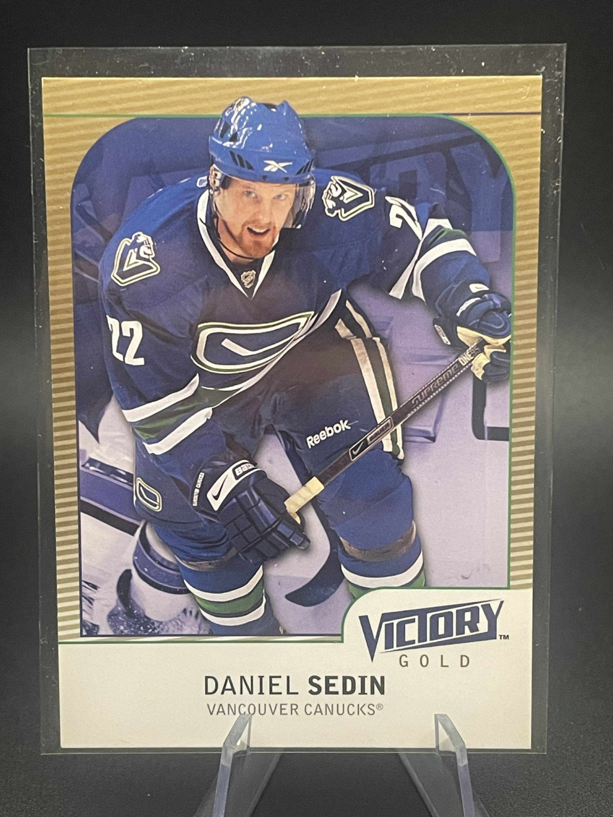 2009-10 Upper Deck Victory Gold Daniel Sedin #187 HOF REF I