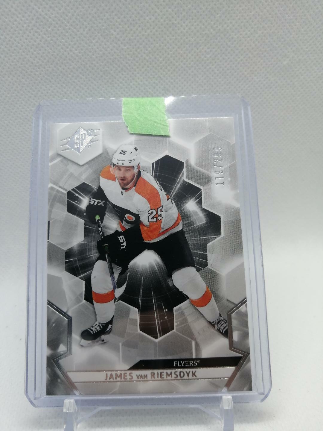 2020-21 SPx Base James van Riemsdyk #74 Flyers SN# /299