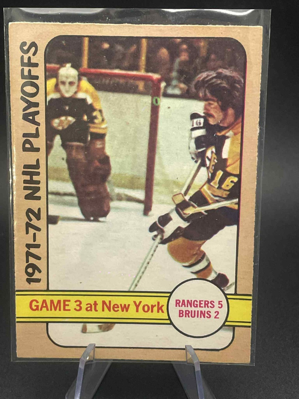1972-73 O Pee Chee Hockey #30 NHL Playoffs Game 3 at New York REF I
