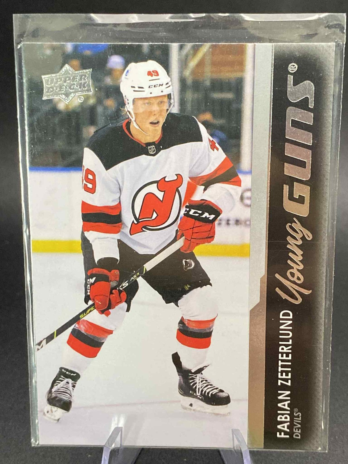 2021-22 Upper Deck Extended - Fabian Zetterlund Young Guns - #729 New Jersey
