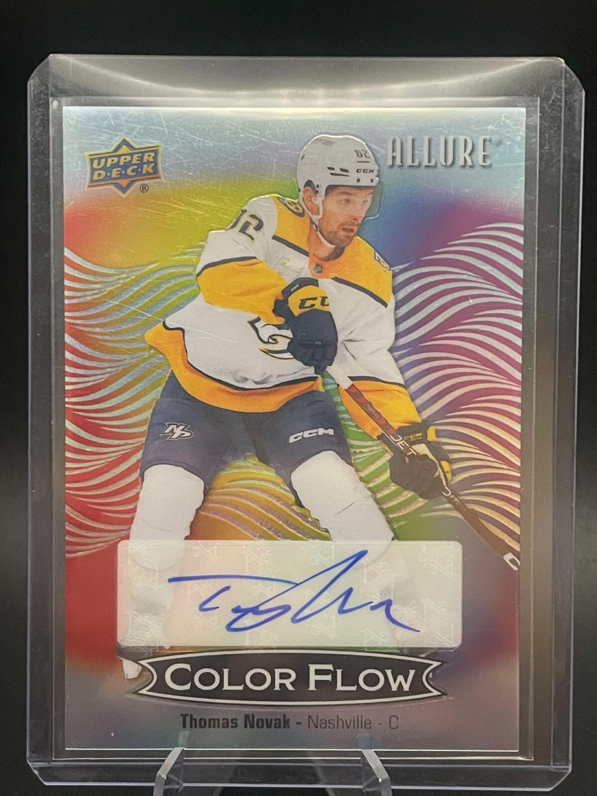 2024-25 ALLURE Color Flow Full Rainbow AUTO - THOMAS NOVAK #CFA-TN
