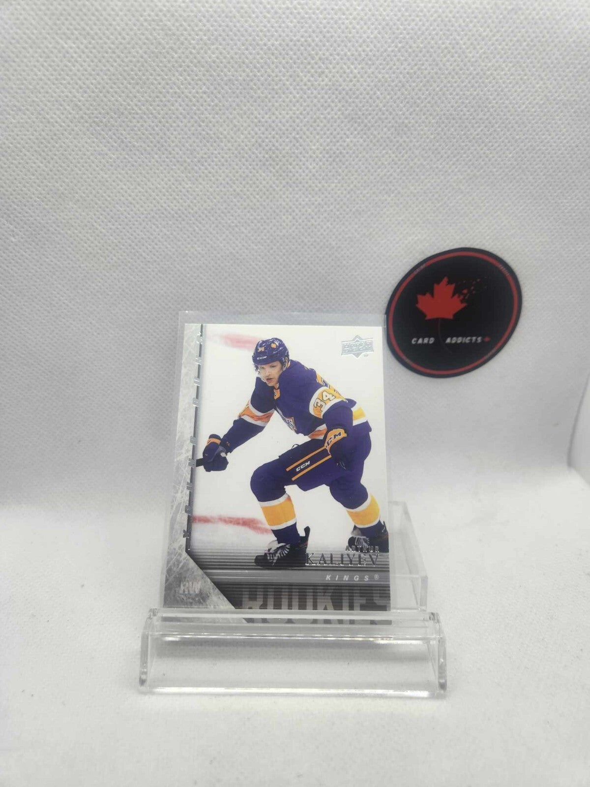 2020-21 Upper Deck Young Guns RETRO TRIBUTE Arthur Kaliyev Los Angeles Kings