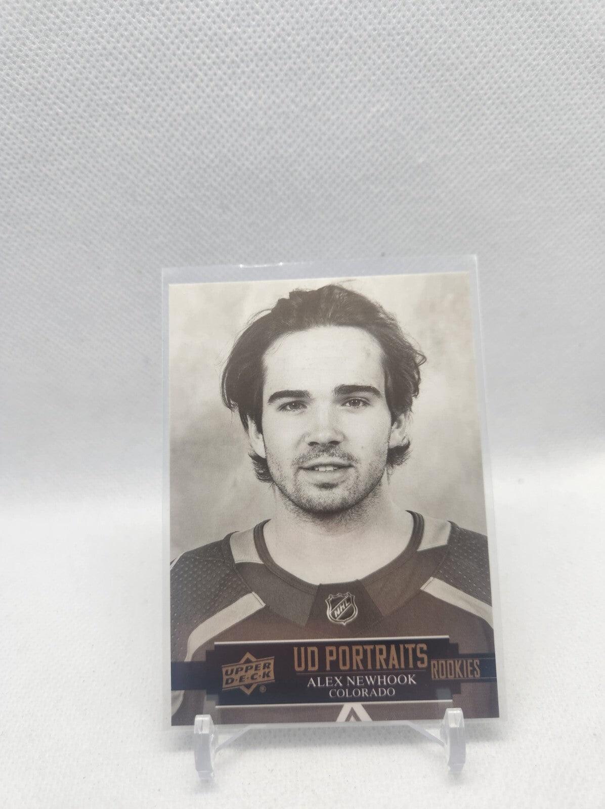 2021-22 Upper Deck Series 2 UD Portraits ROOKIE P-52 Alex Newhook Avalanche