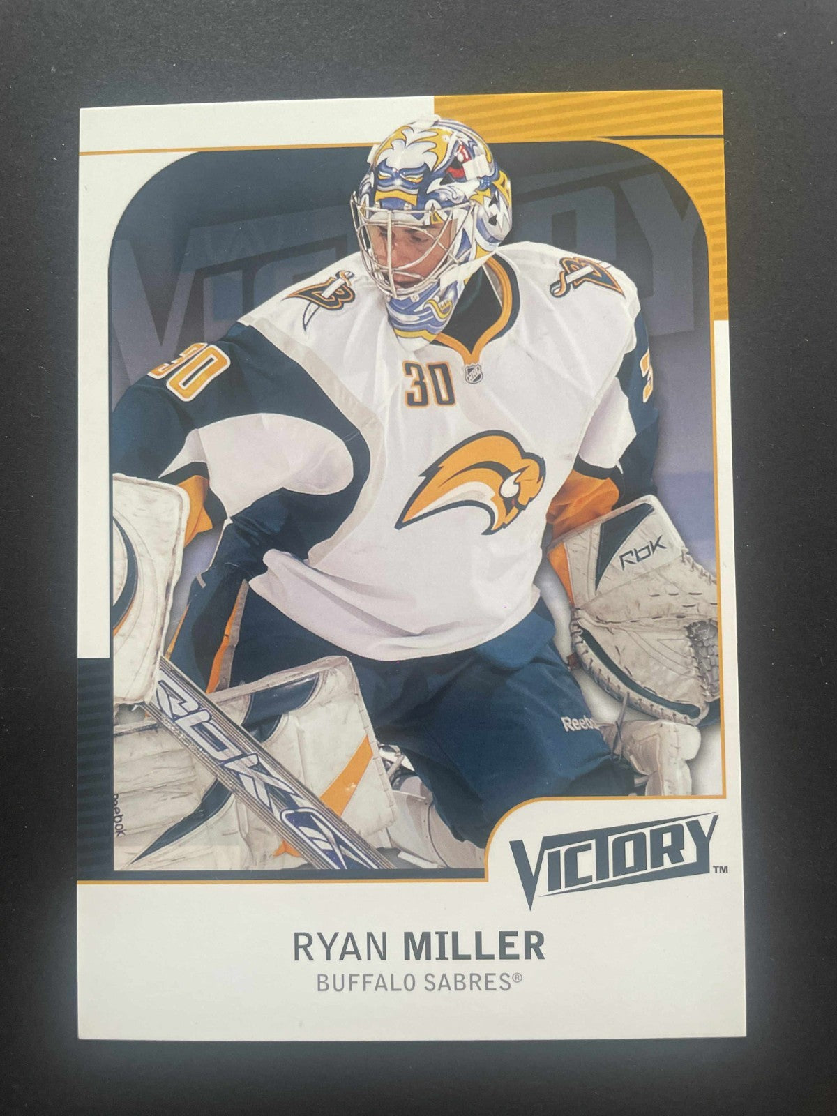 2009-10 Upper Deck Victory Hockey Oversized Jumbo Ryan Miller #OS4 REF I