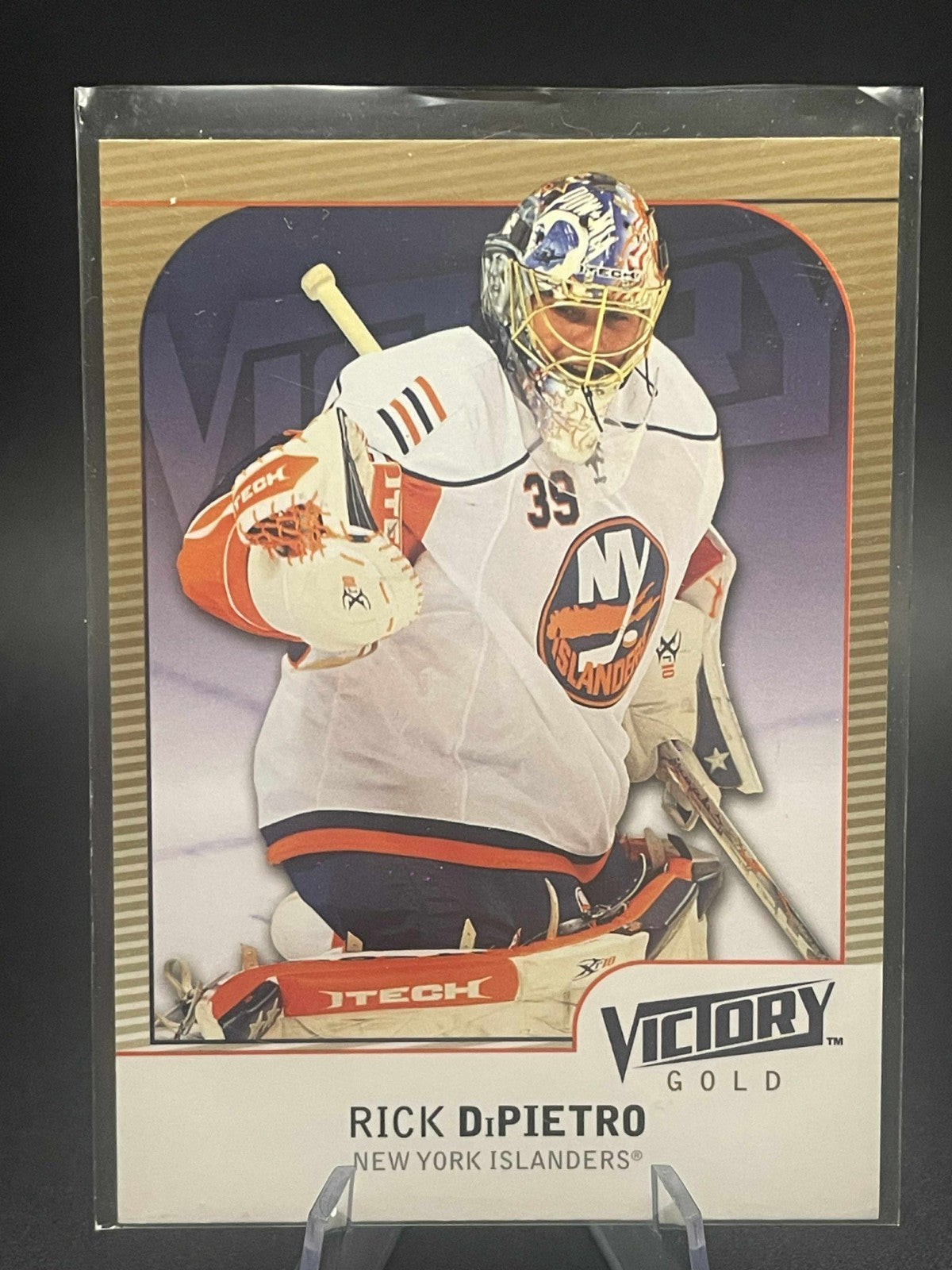 2009-10 Upper Deck Victory Gold Rick DiPietro REF I