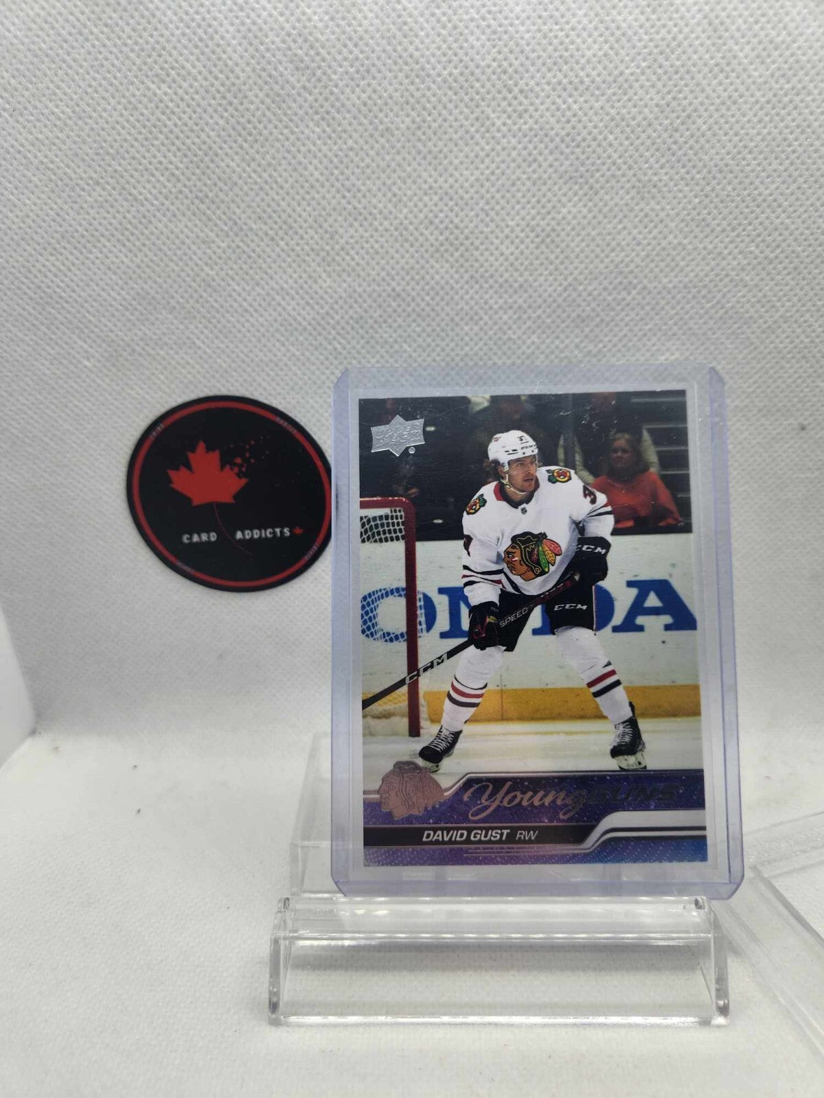 2023-24 UPPER DECK YOUNG GUNS Series 1 ROOKIE #218 BLACKHAWKS DAVID GUST