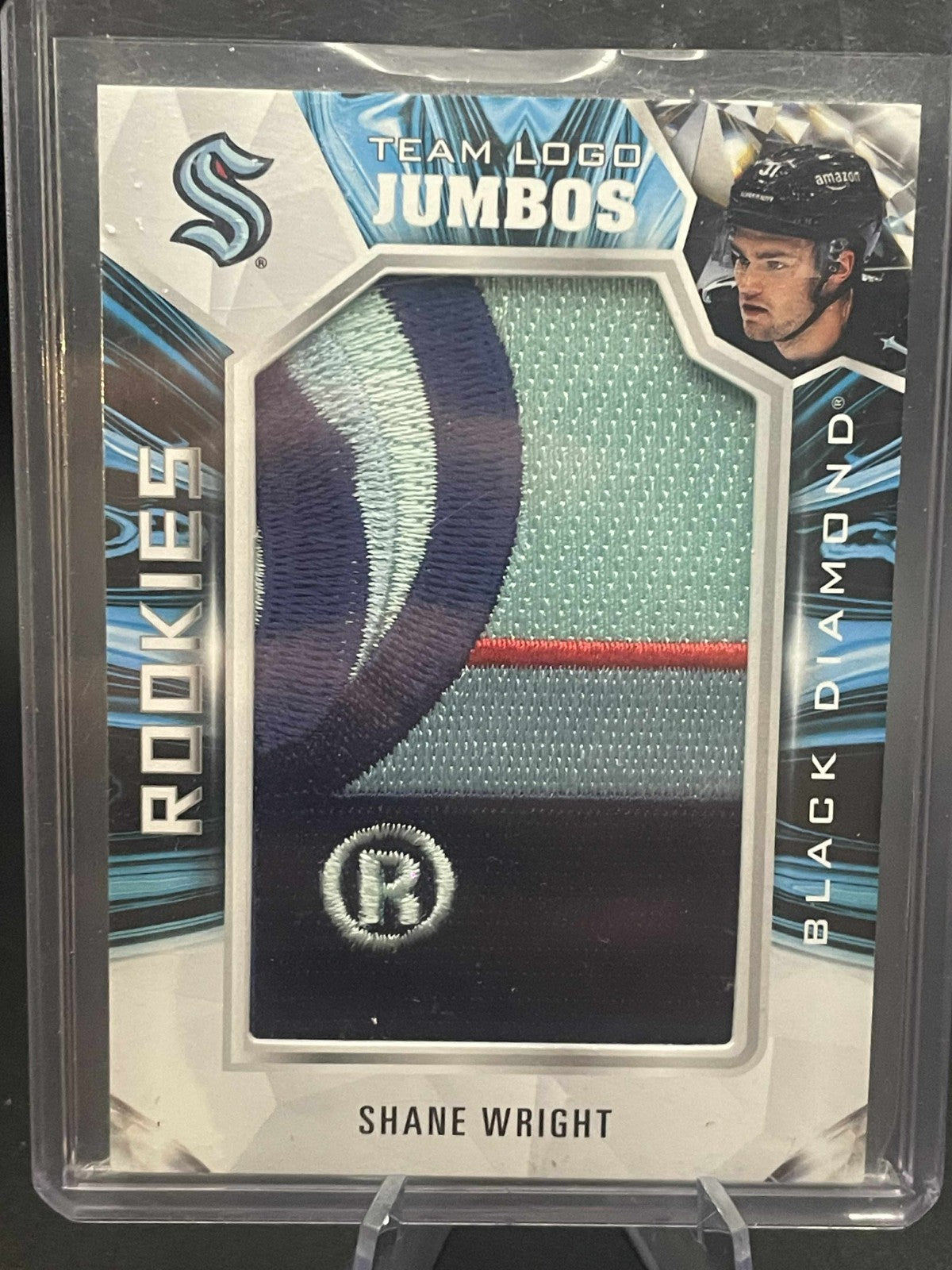 Shane Wright 2022-23 Upper Deck Black Diamond Rookie Team Logo Jumbo Patch