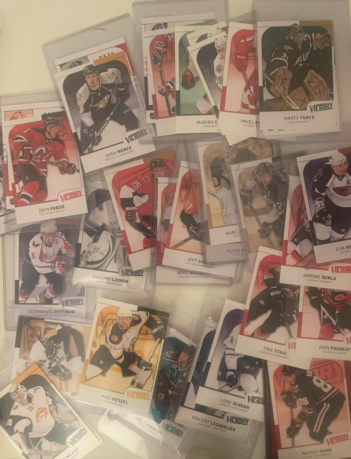 Lot of 40/42 Victory 2009-10 Oversize Cards Crosby Ovechkin Almost Complete Set
