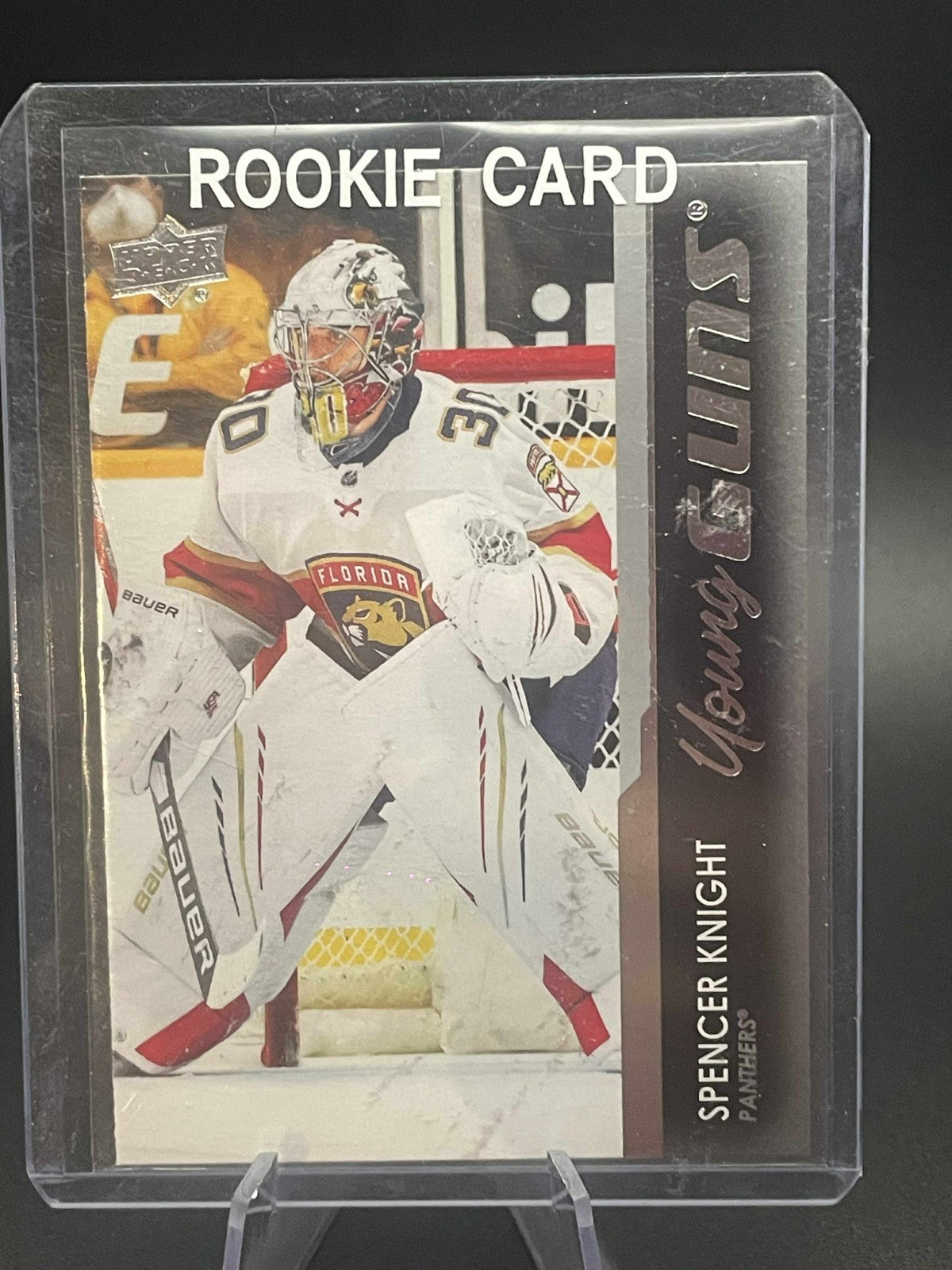 2021-22 Upper Deck Series 1 - Young Guns Spencer Knight #223 (RC) Rookie