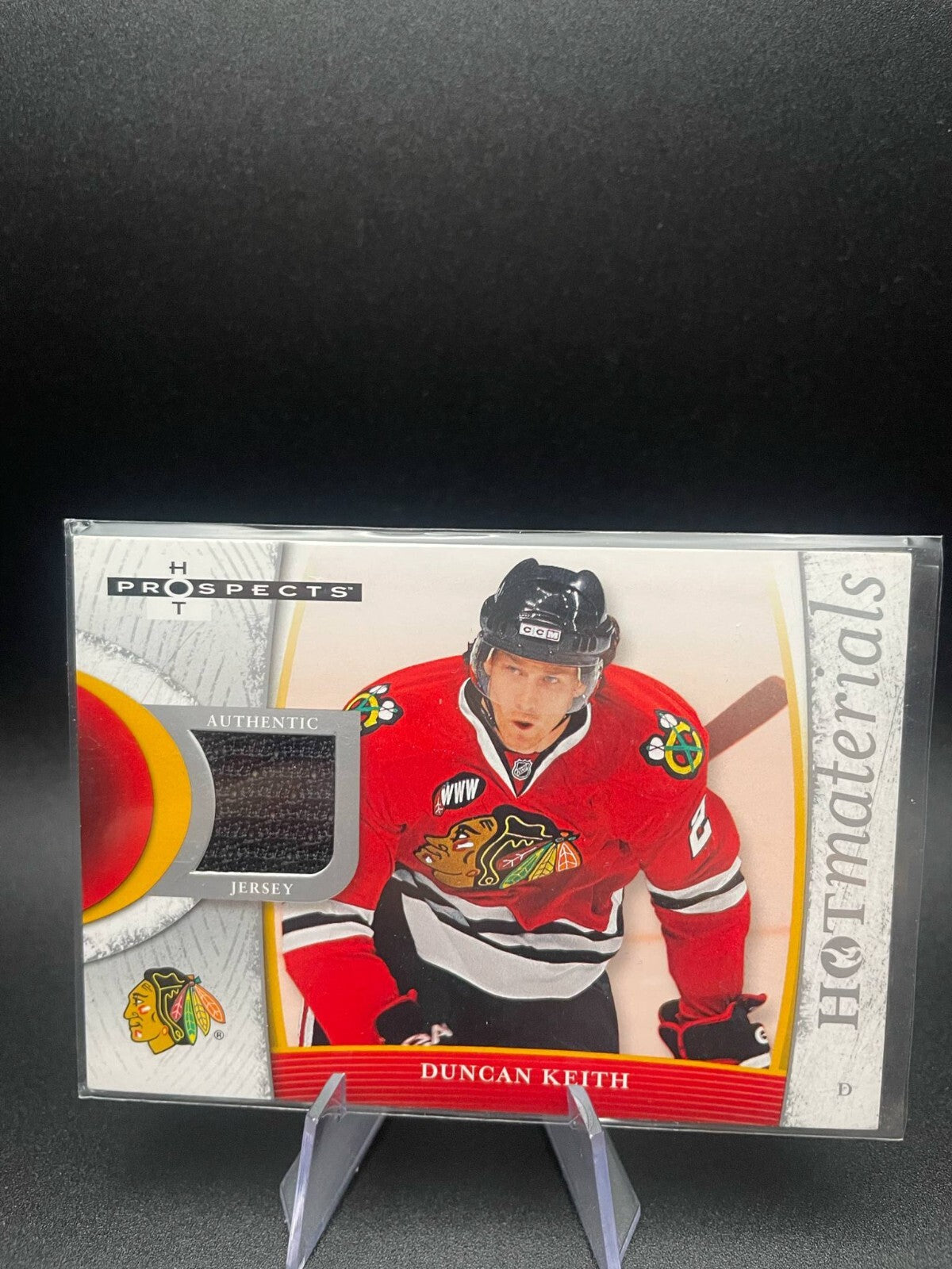 2007-08 Fleer Hot Prospects Duncan Keith Materials Game Used Jersey Blackhawks
