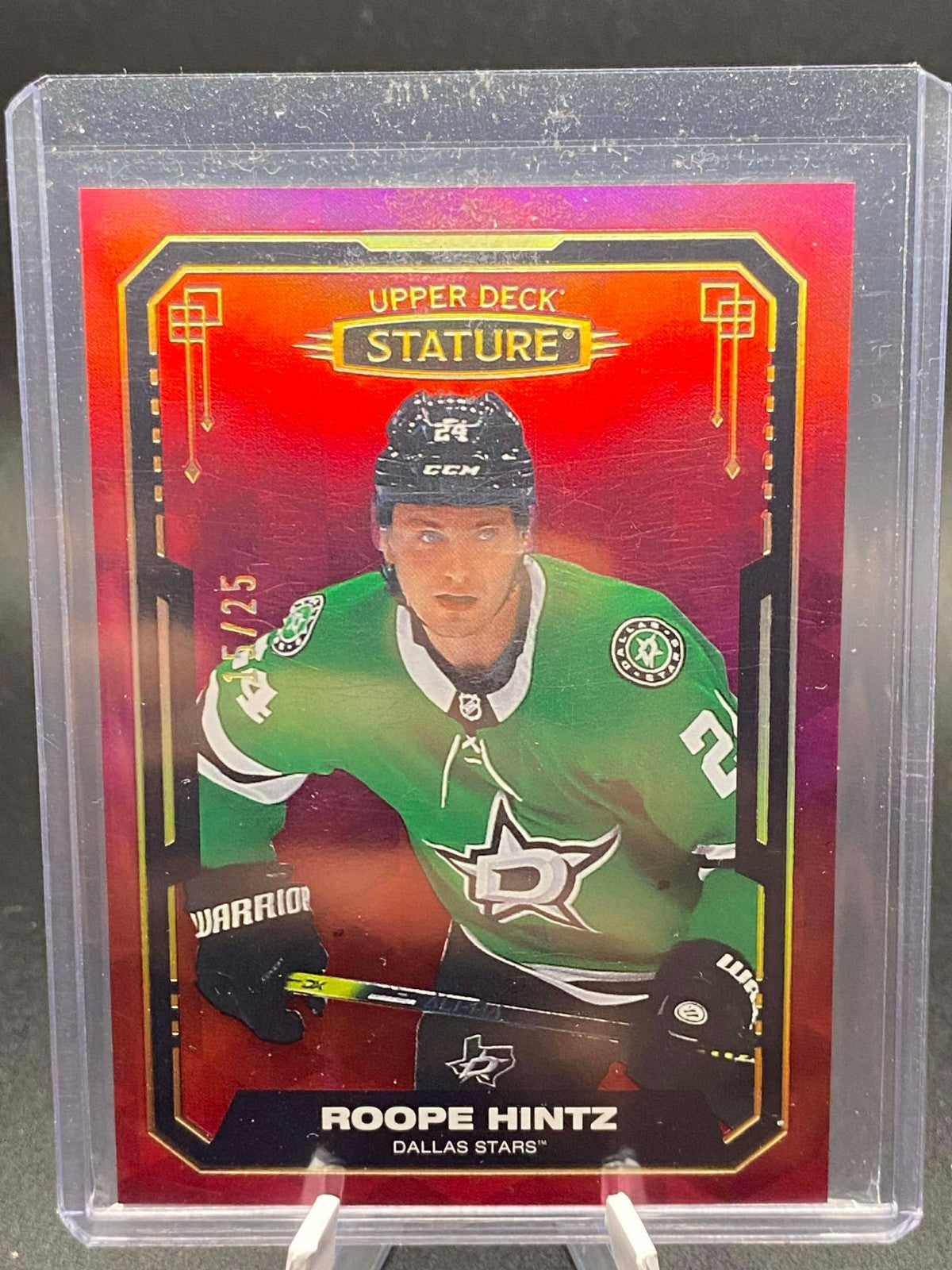Roope Hintz 2021-22 Upper Deck Stature Red Photo Variant 12/25 #28