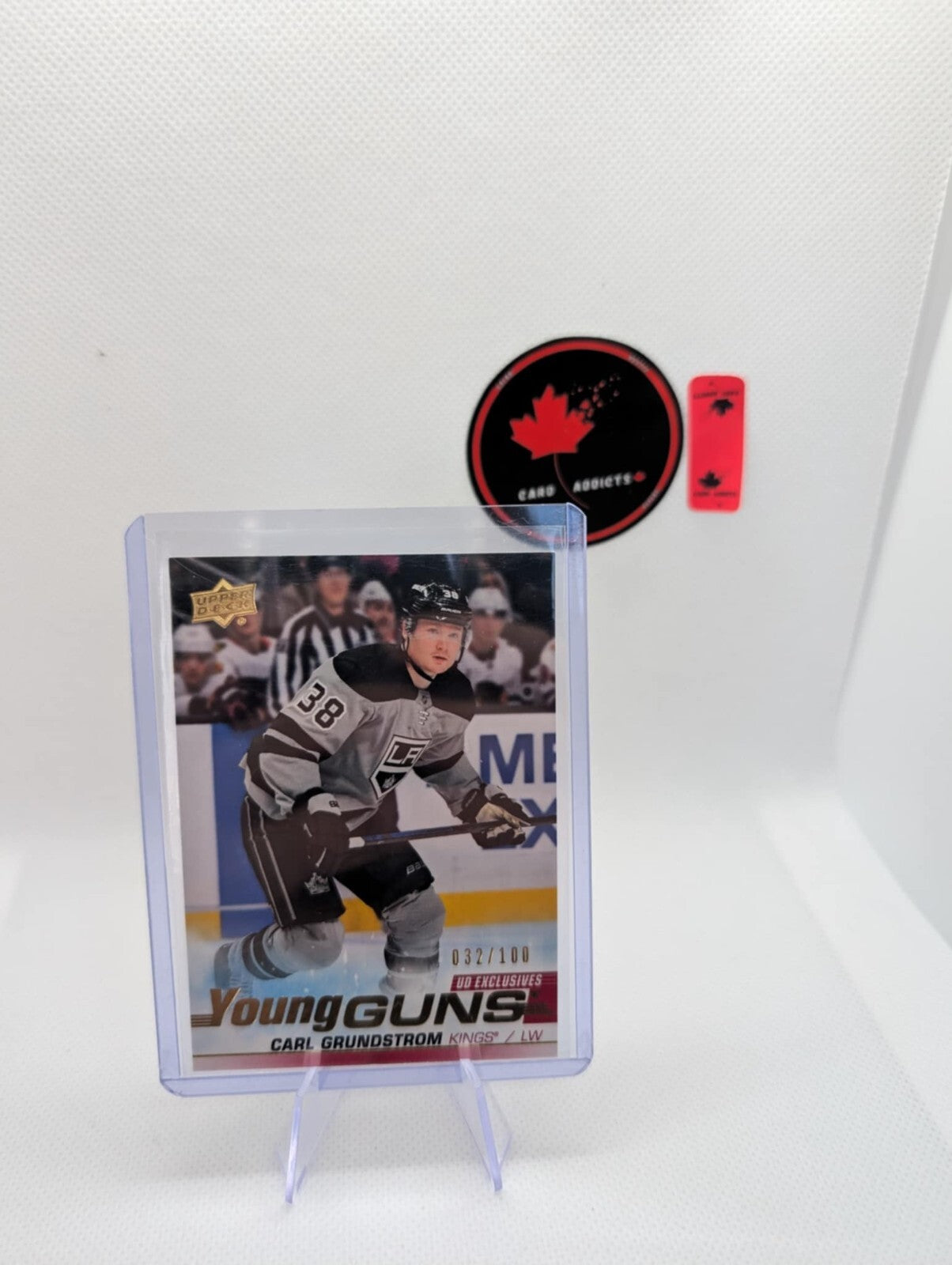 2019-20 UD Exclusives Young Guns Carl Grundstrom /100 #484 Los Angeles Kings