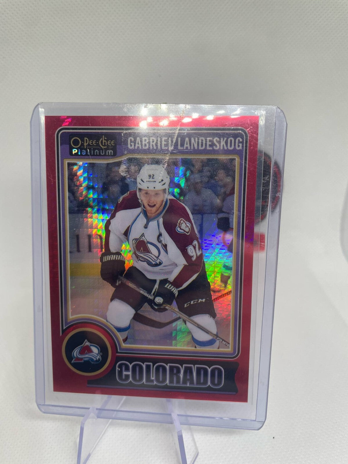 2014-15 O-Pee-Chee Platinum Red Prism /135 Gabriel Landeskog #120
