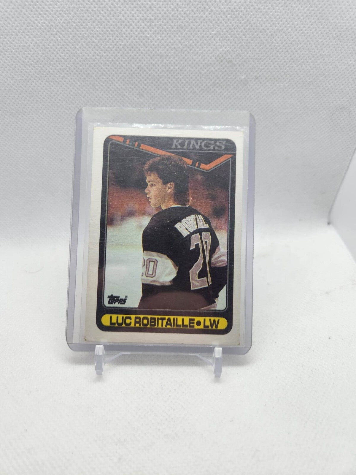 1990-91 O-Pee-Chee Luc Robitaille . Los Angeles Kings #209