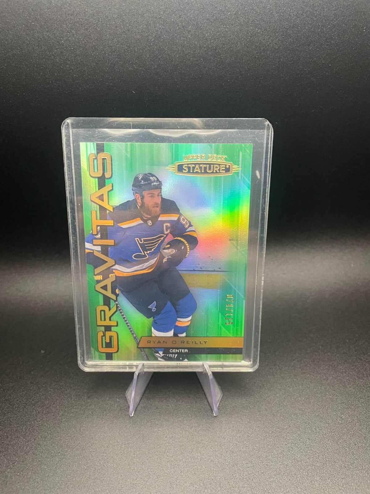 2021-22 Upper Deck Stature Gravitas Green /125 Ryan O'Reilly #G-10