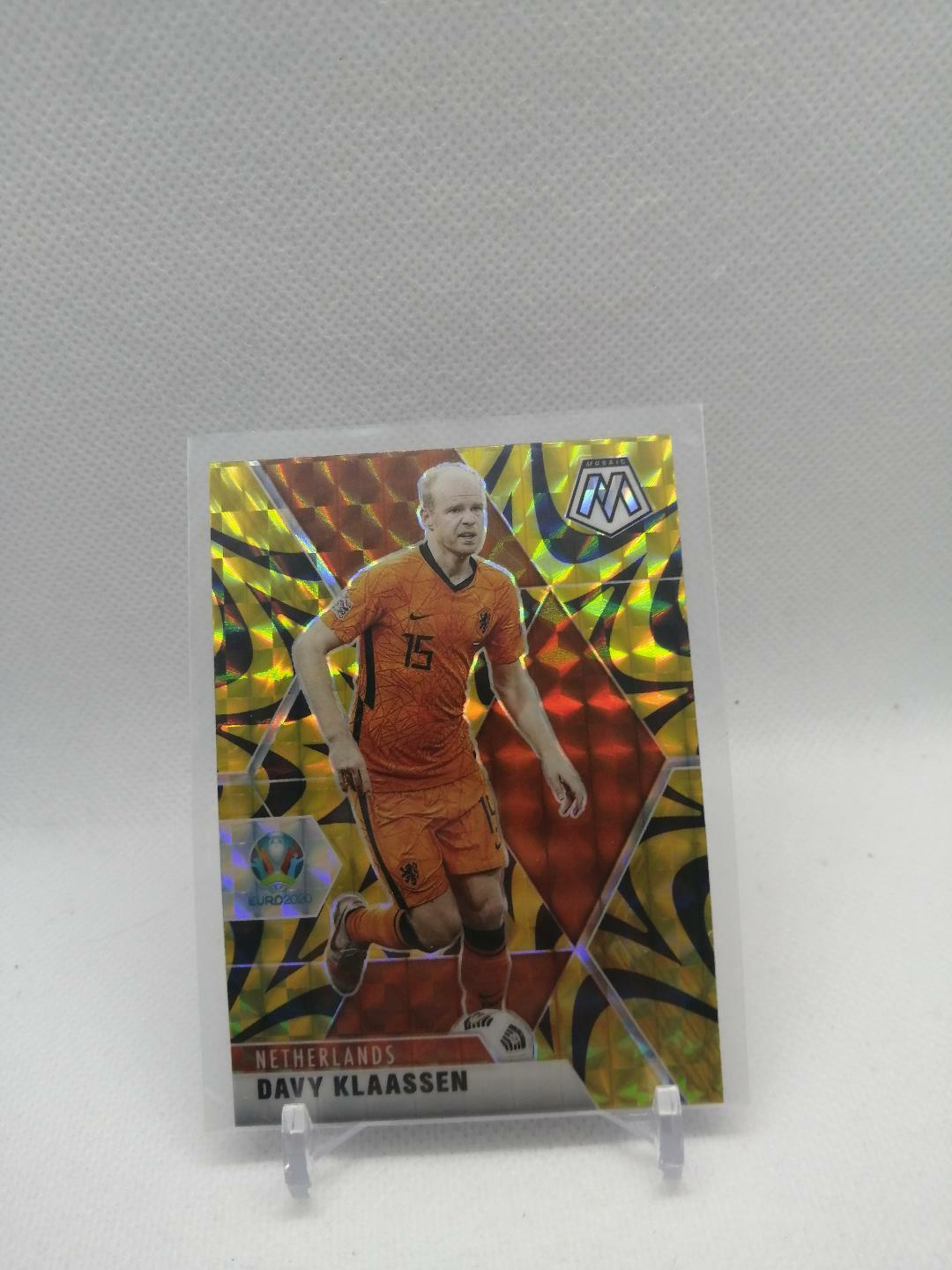 Davy Klaassen 2021 Euro Mosaic Gold Reactive Prizm Card #146 Netherlands