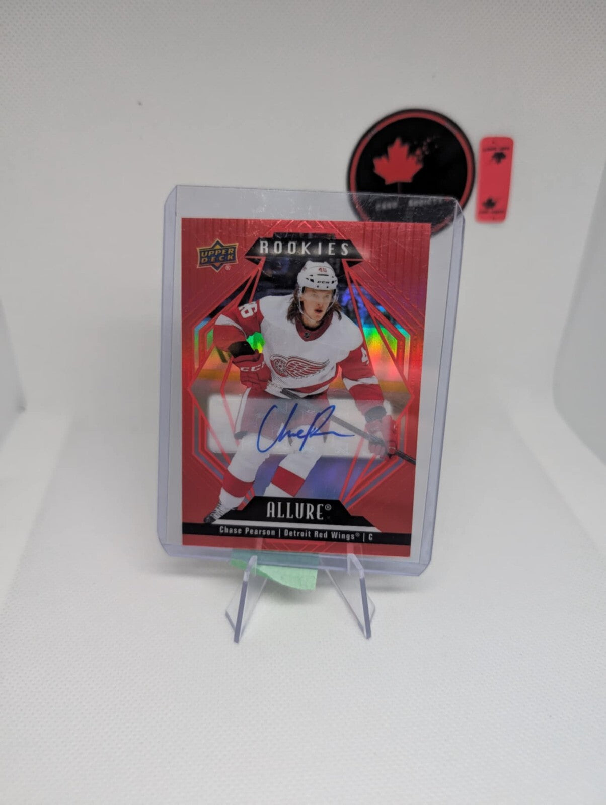 CHASE PEARSON 2022-23 Upper Deck Allure Red Rainbow Rookie Auto #147 Red Wings