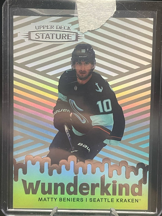 2022-23 Upper Deck Stature Wunderkind Matty Beniers #W-24 Rookie
