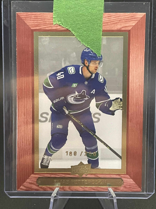 2023-24 Upper Deck Extended Series - Elias Pettersson Beehive /250 #BH-24