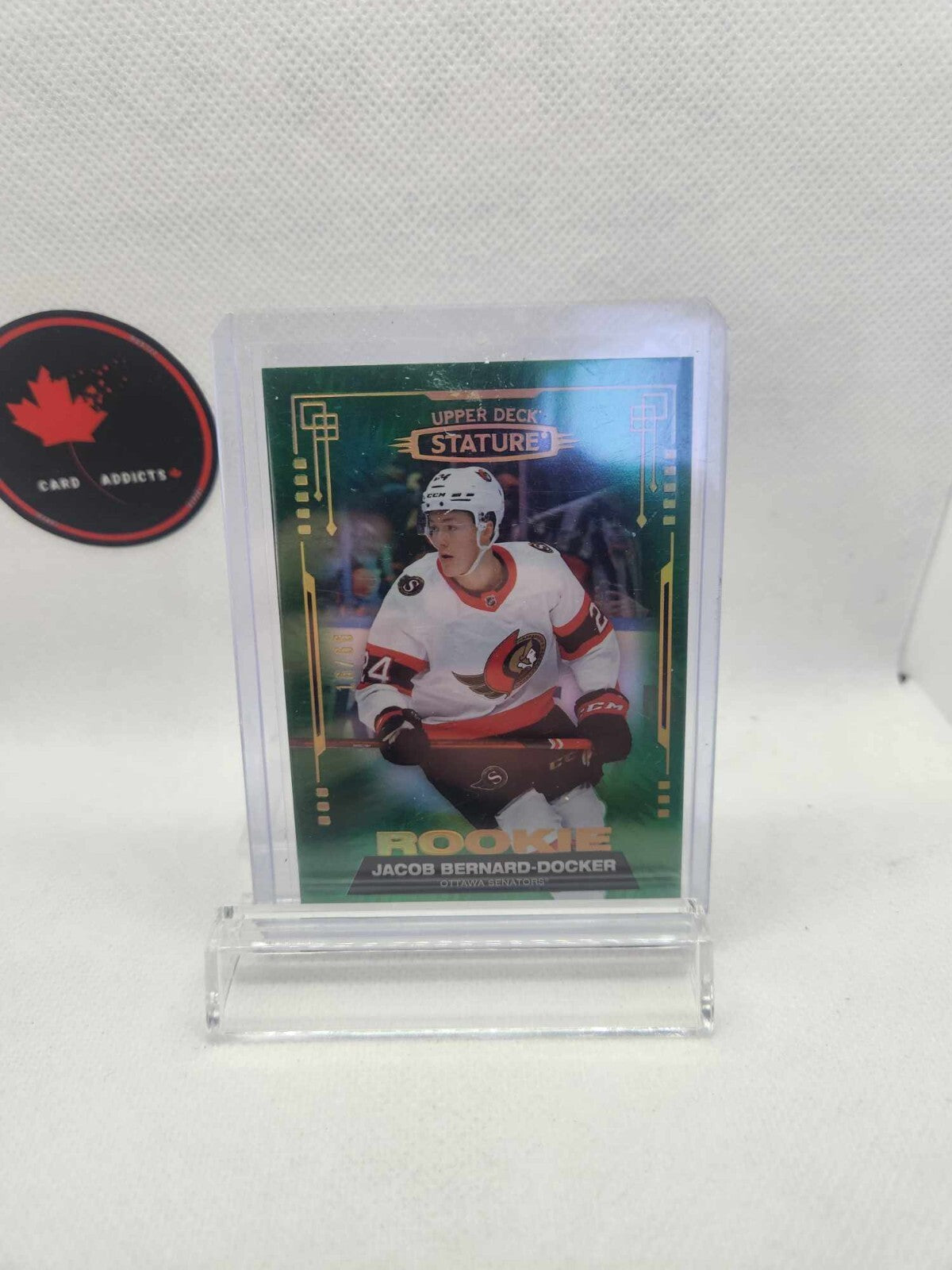2021-22 Upper Deck Stature Photo Variant Green Jacob Bernard-Docker /66 #182