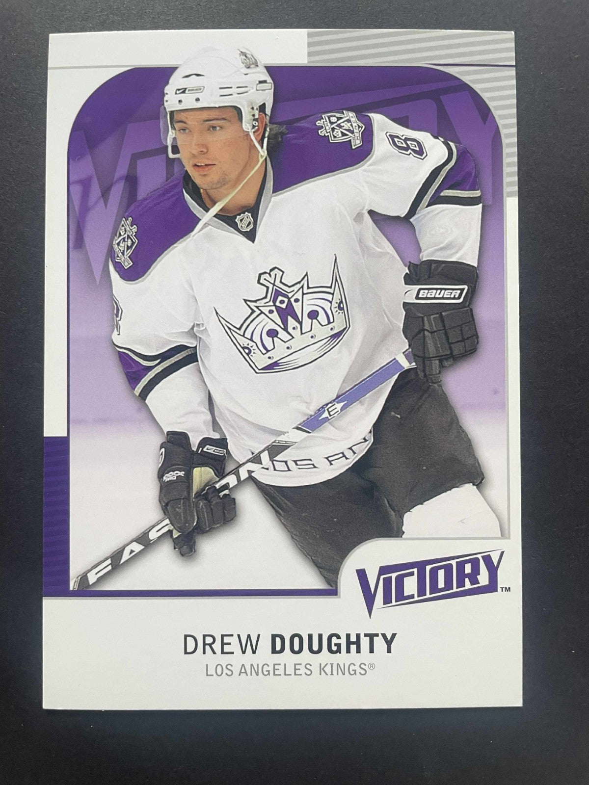 2009-10 Upper Deck Victory Hockey Oversized Jumbo Drew Doughty #OS21 REF I