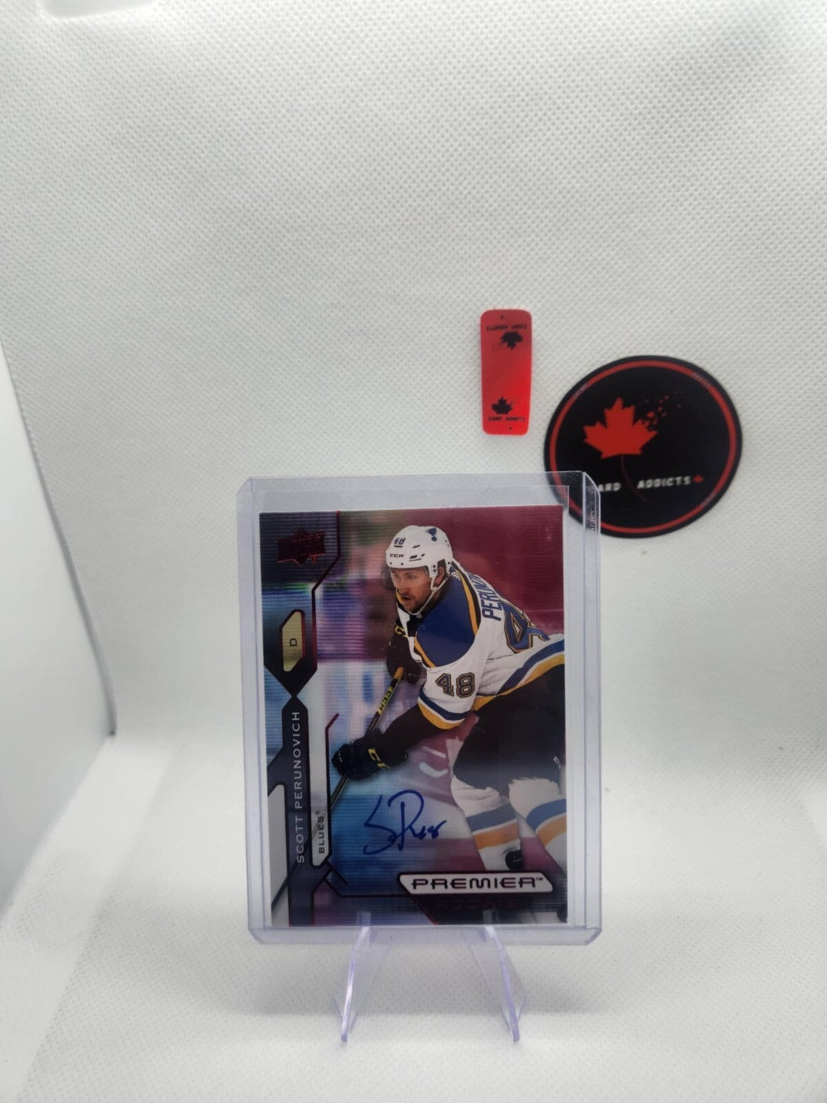 2021-22 Upper Deck Premier Red Rookie Auto Scott Perunovich St Louis Blues