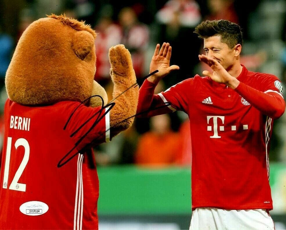 Bayern Munich Robert Lewandowski Autographed Signed REPRINT