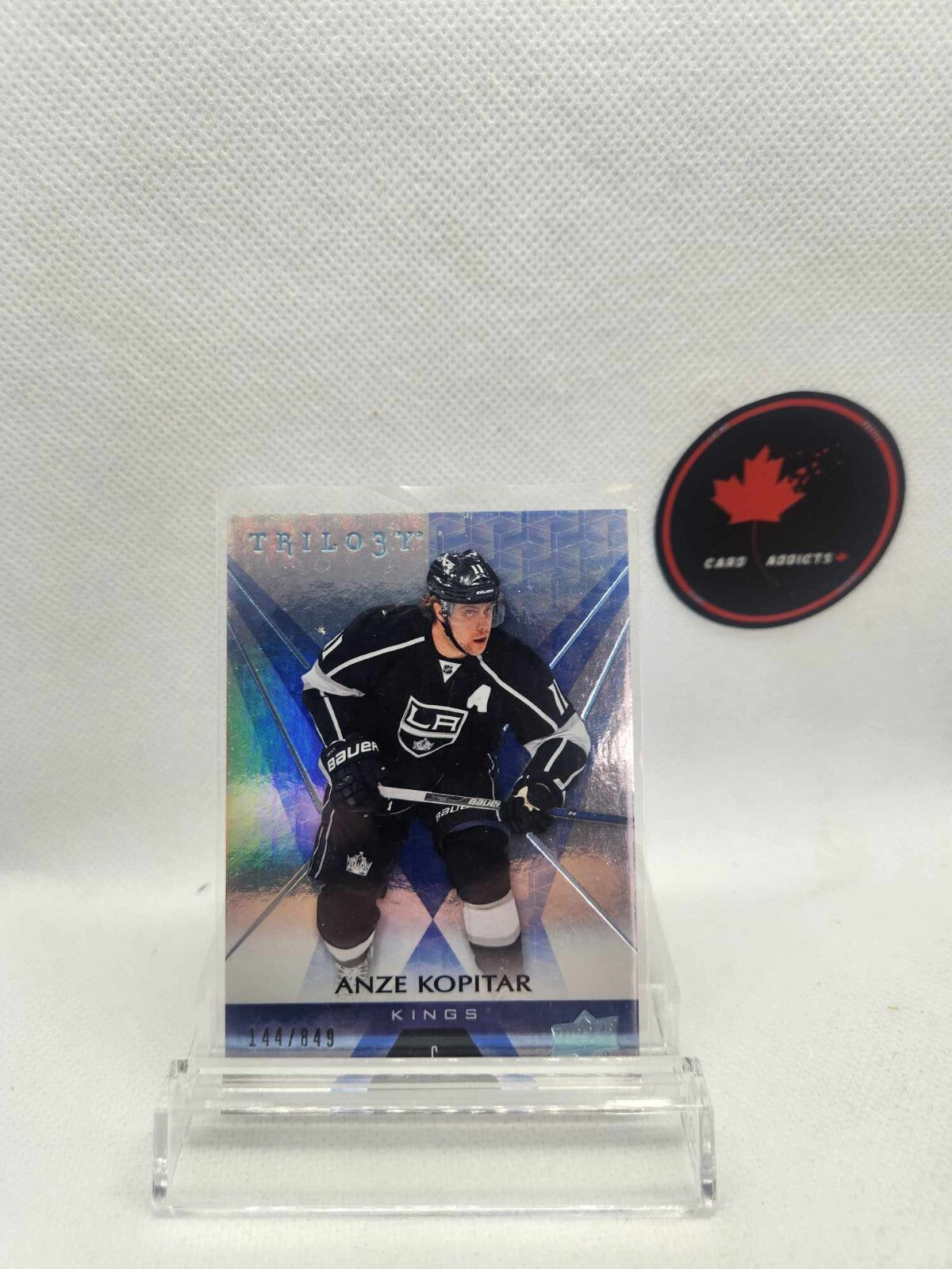 2016-17 UPPER DECK TRILOGY BLUE BASE /849 ANZE KOPITAR #18 LA KINGS