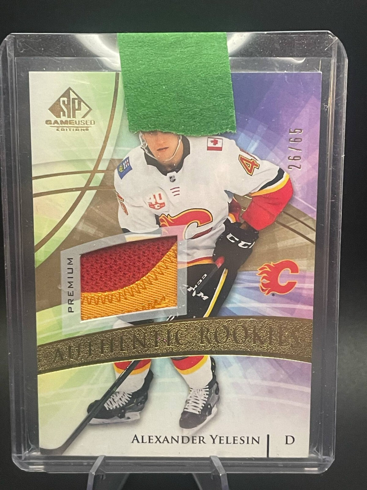 Upper deck Sp Game Used Green Alexander Yelesin Rookie Auto patch /35 Flames