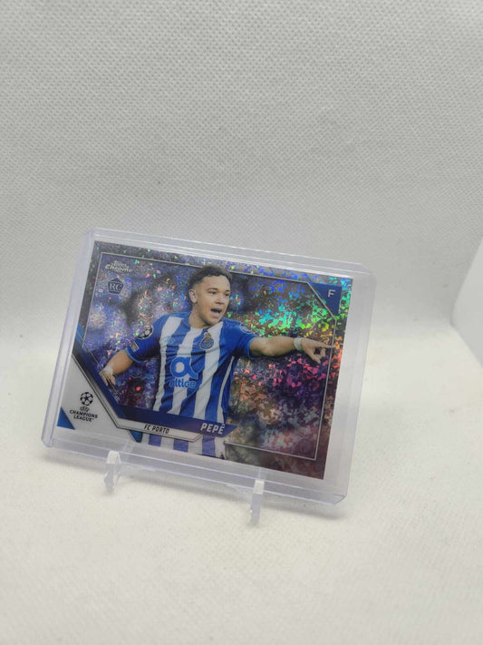 2021-22 Topps Chrome Pepe Speckle Refractor