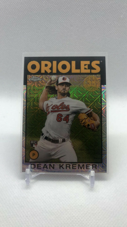 2021 TOPPS SERIES 2 DEAN KREMER REFRACTOR 1986 THROWBACK REDUX 35 ANNIVERSARY