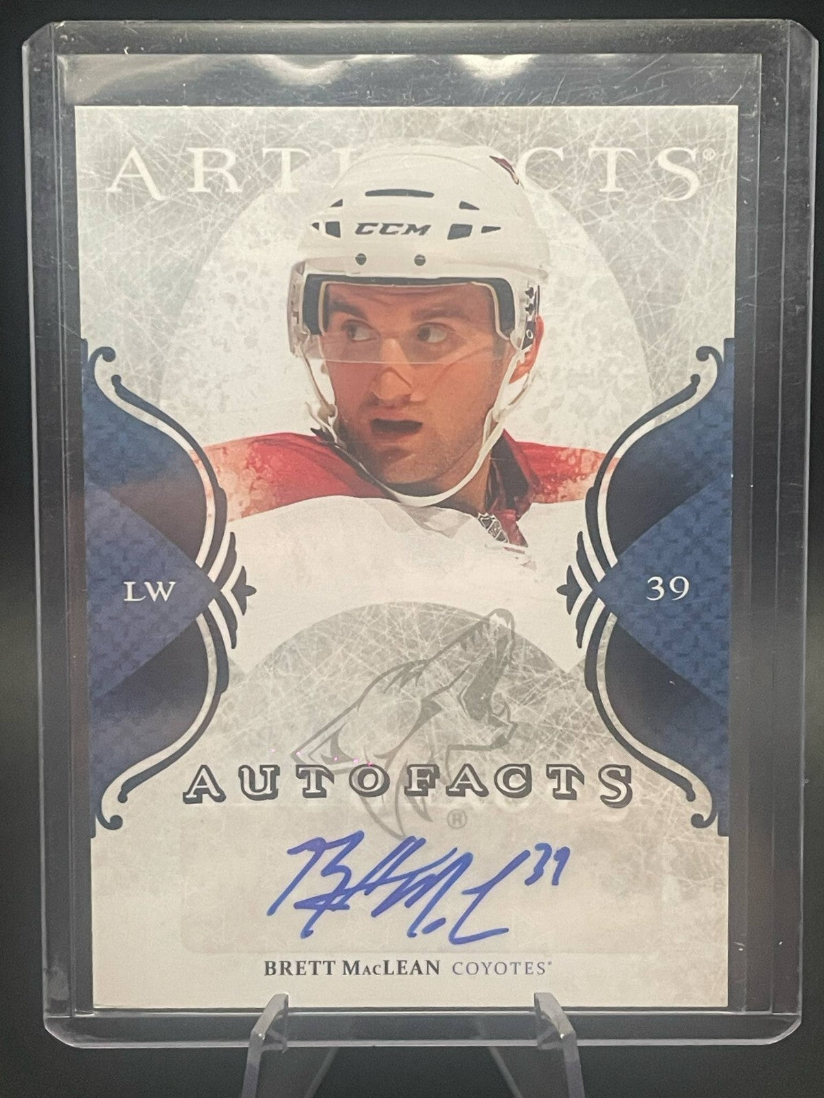 11/12 UD ARTIFACTS BRETT MACLEAN A-BM AUTOFACTS AUTO PHOENIX COYOTES