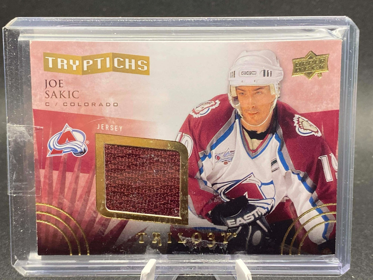 2014-15 Upper Deck Trilogy Tryptichs Joe Sakic /600 #T-AVS2