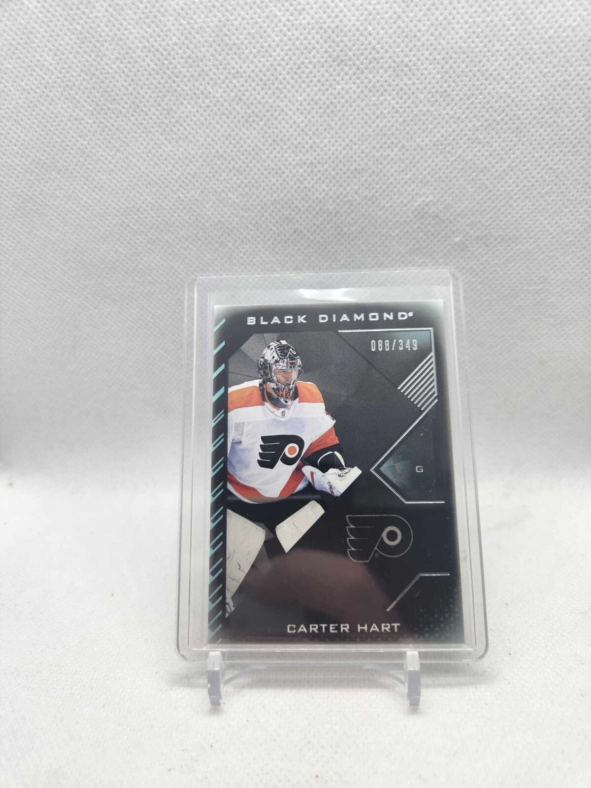 2021-22 Black Diamond Black #BDB-CH Carter Hart – /349 Philadelphia Flyers