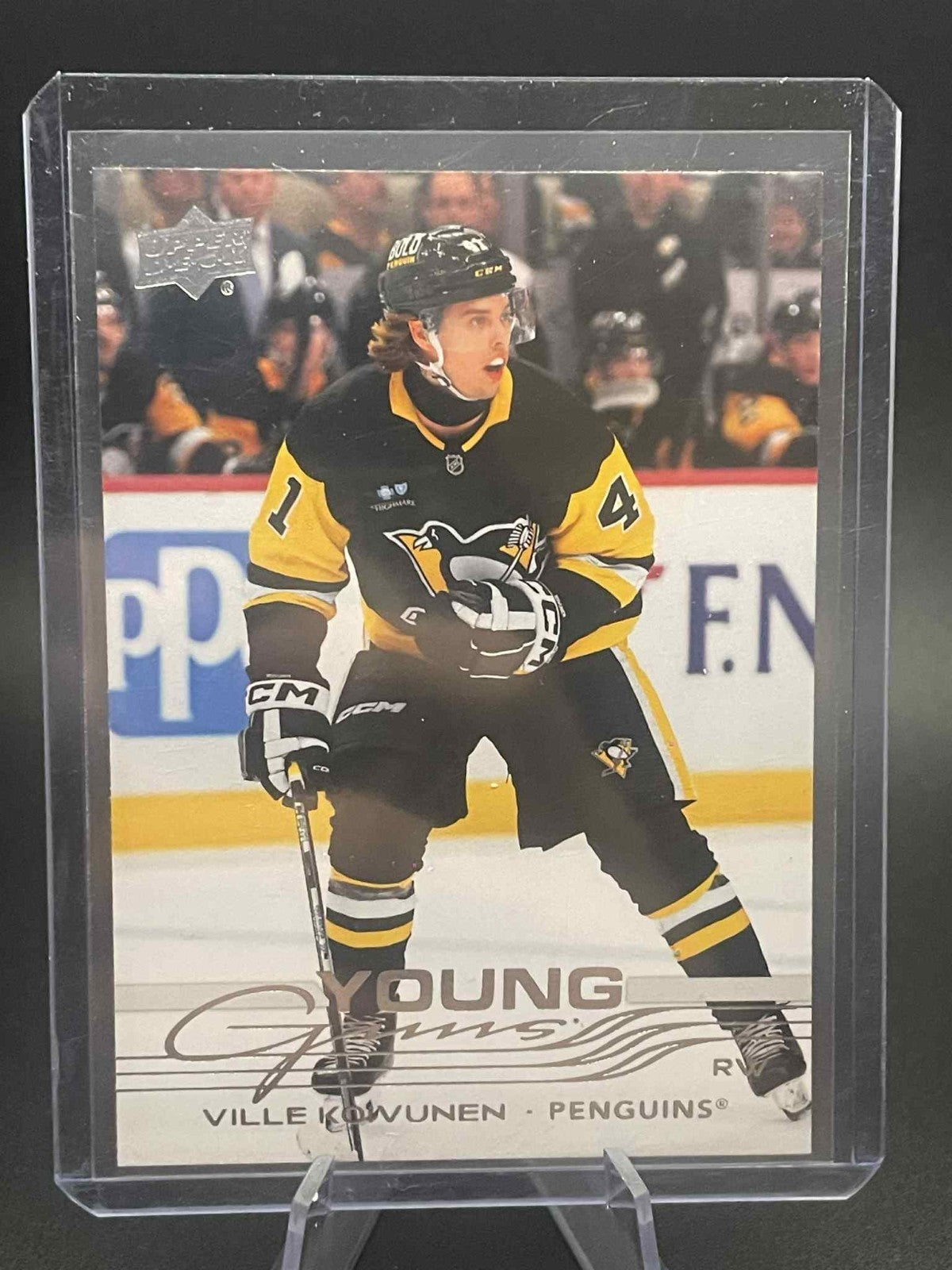 2025-26 Upper Deck Series 1 Young Guns #233 Ville Koivunen 2 Available!