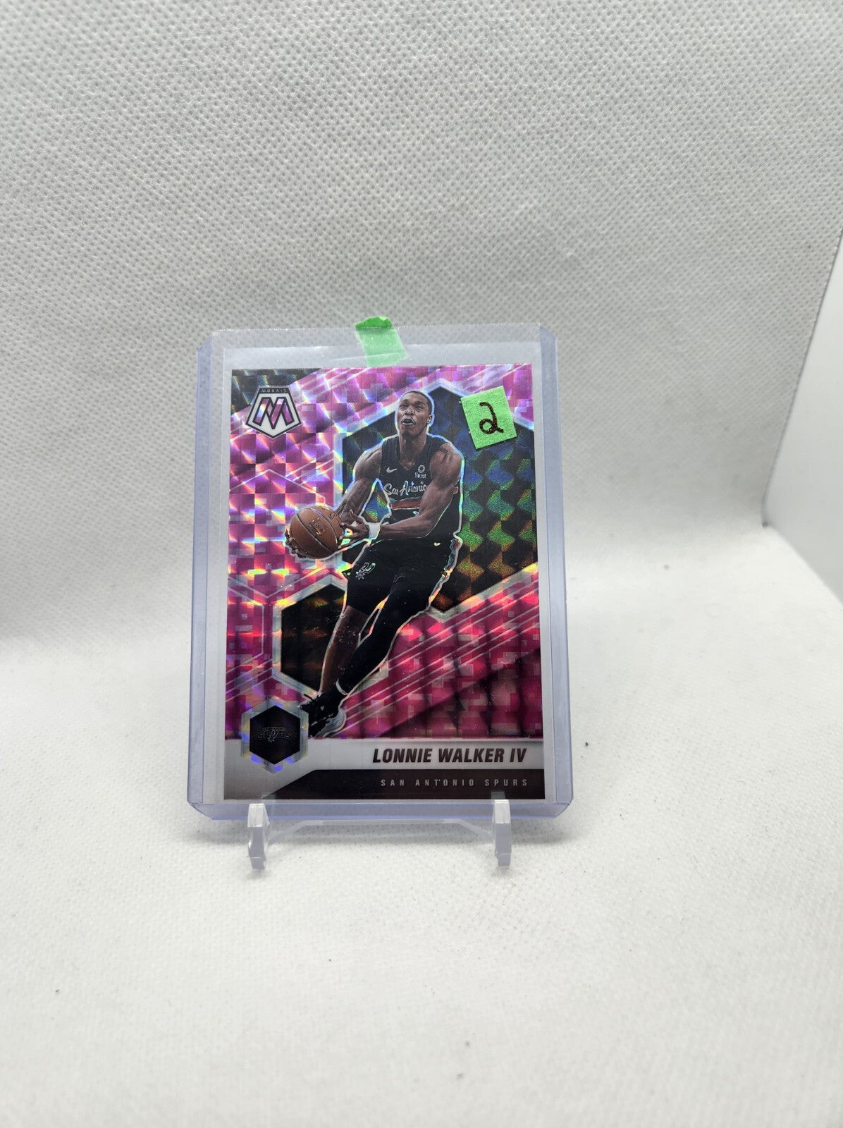 Lonnie Walker IV 2020-21 Mosaic Basketball Pink Camo Prizm Holo Card#79 Spurs