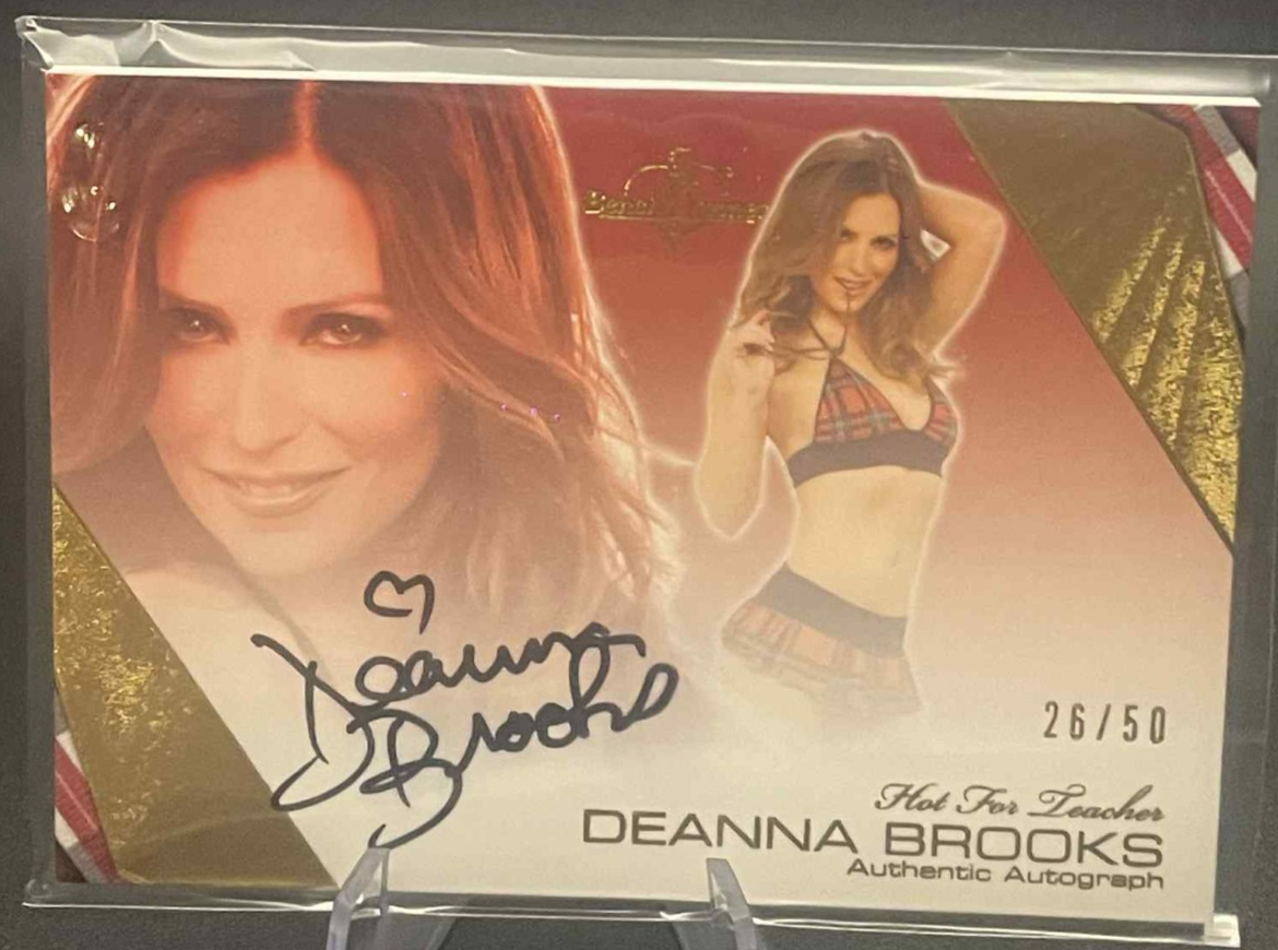 2011 BENCHWARMER HOT FOR TEACHER AUTO: DEANNA BROOKS /50 AUTOGRAPH PLAYMATE
