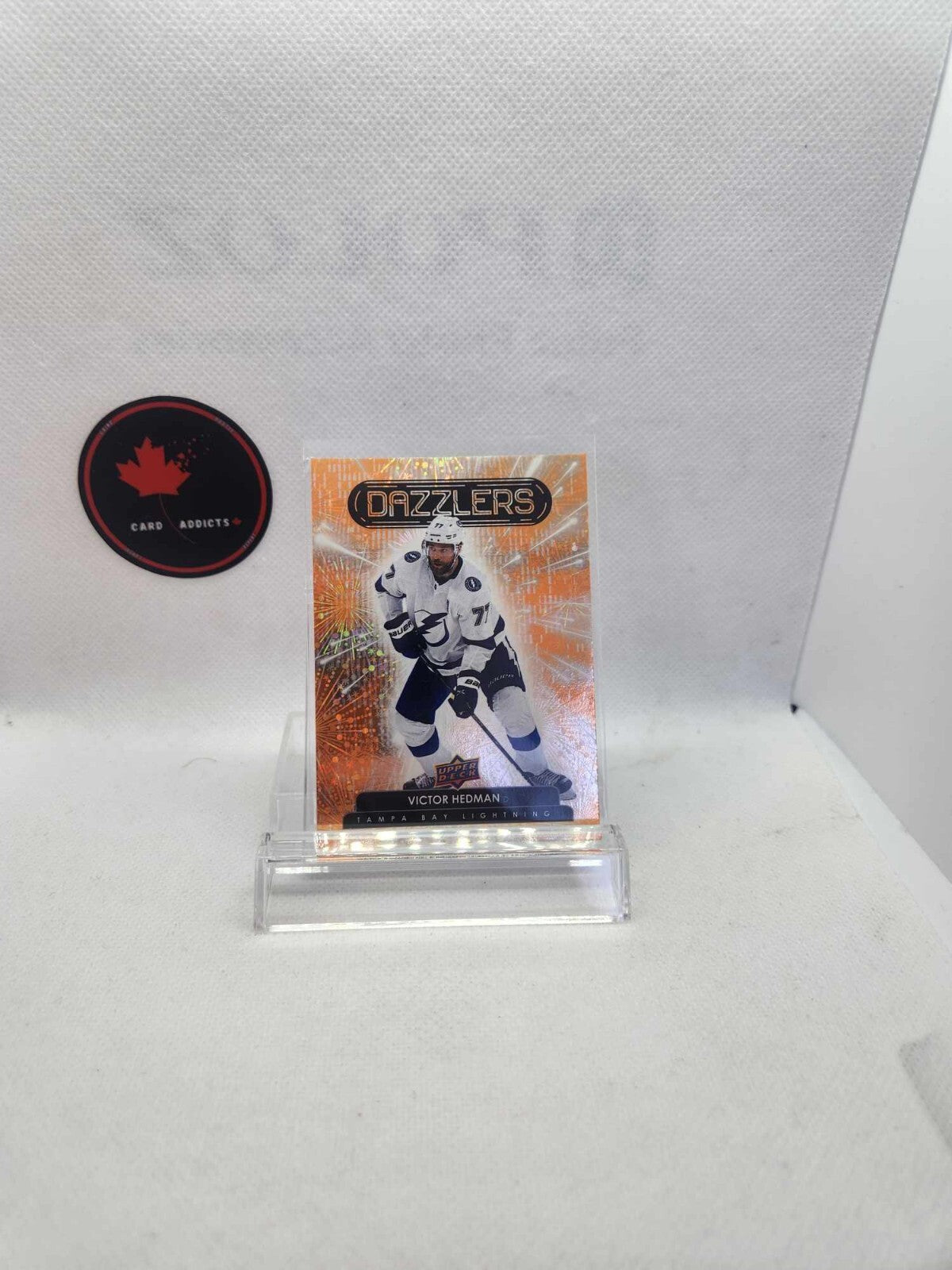 2022-23 Upper Deck Series 1 VICTOR HEDMAN #DZ-16 DAZZLERS ORANGE