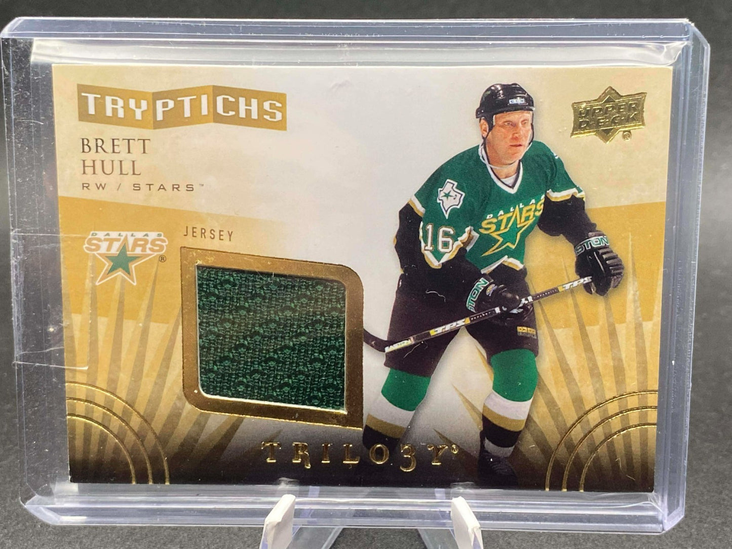 2014-15 Upper Deck Trilogy Tryptichs Jersey #TBH2 Brett Hull /600