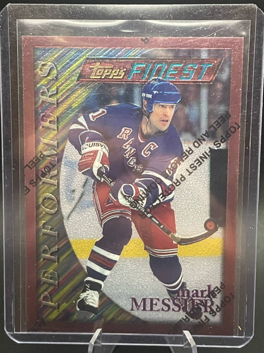 1995-96 Finest Performers Bronze Mark Messier #50 New York Rangers